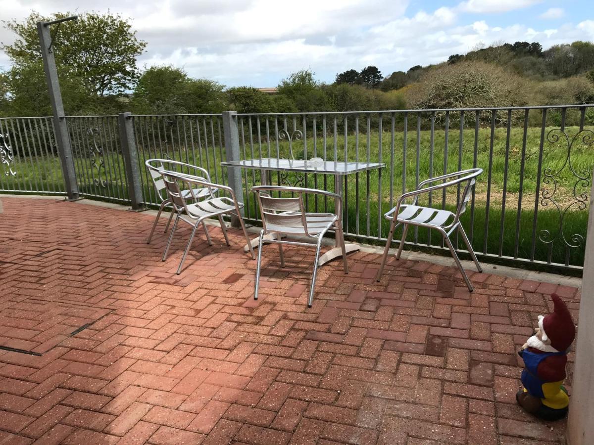 Orchard Manor Hotel Probus Exterior photo